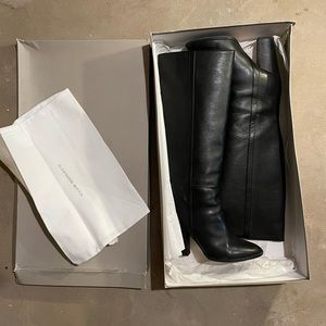 Club Monaco Callie Boot in Black, Size 9 (Gently Used)